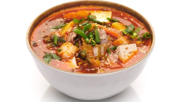 Zupa Z Kimchi I Wieprzowiną